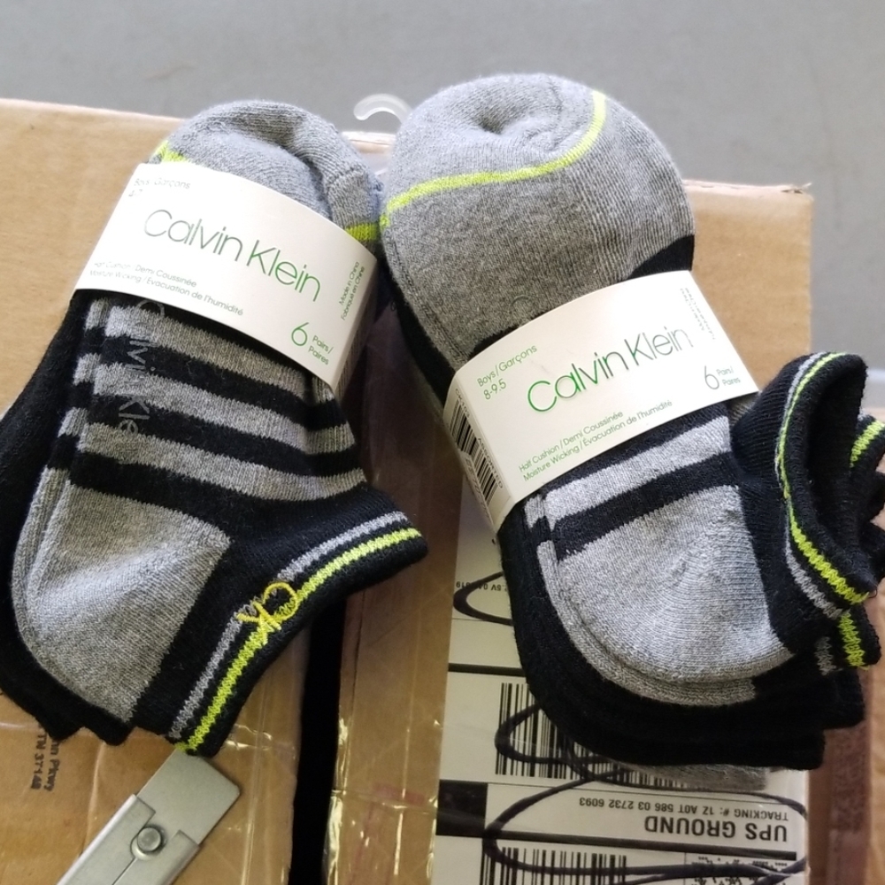 Nwt boys calvin klein socks